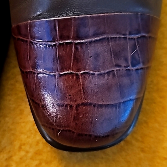 Block Heels - Picture 8 of 16